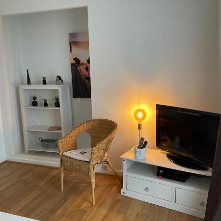 Appart Aux Deux Colombes Avec Balcon Et Garage Памие Екстериор снимка