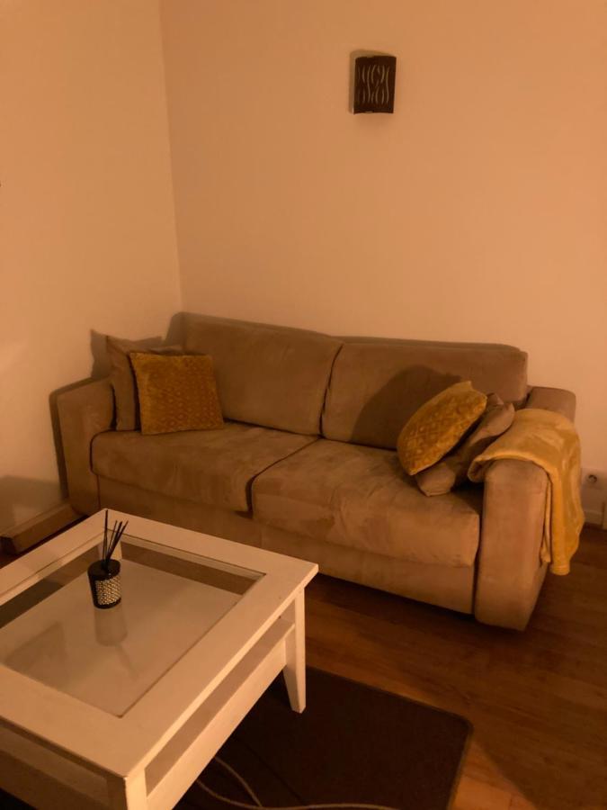 Appart Aux Deux Colombes Avec Balcon Et Garage Памие Екстериор снимка